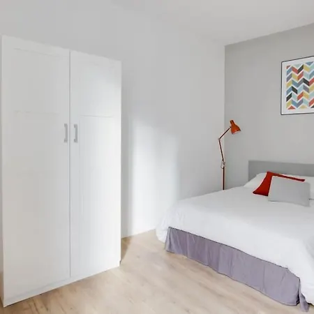 דירה Aux Clefs Des Sacres - Le Chabaud 5 *